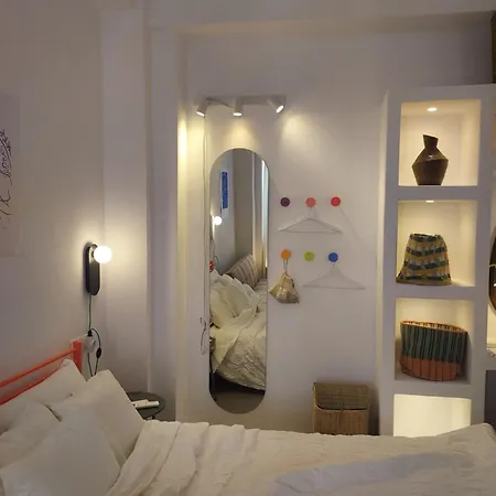 Apartment Holy Summer In Market Streets Naousa (Paros)