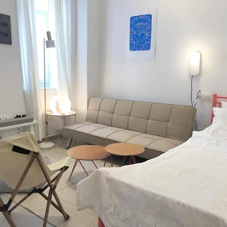 Apartment Holy Summer In Market Streets Naousa (Paros)